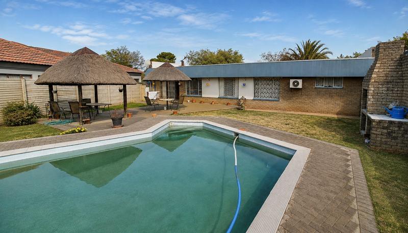 3 Bedroom Property for Sale in Pellissier Free State